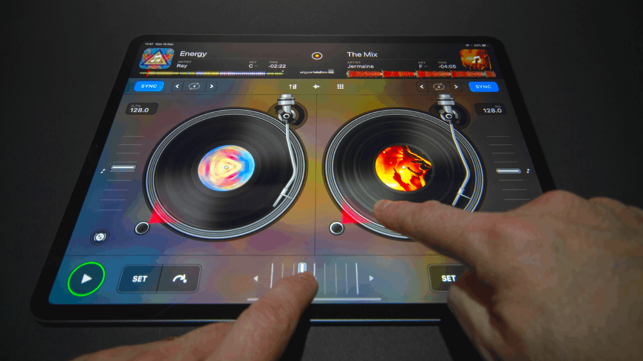 Great DJ Apps for Smartphone - Learn How to Download